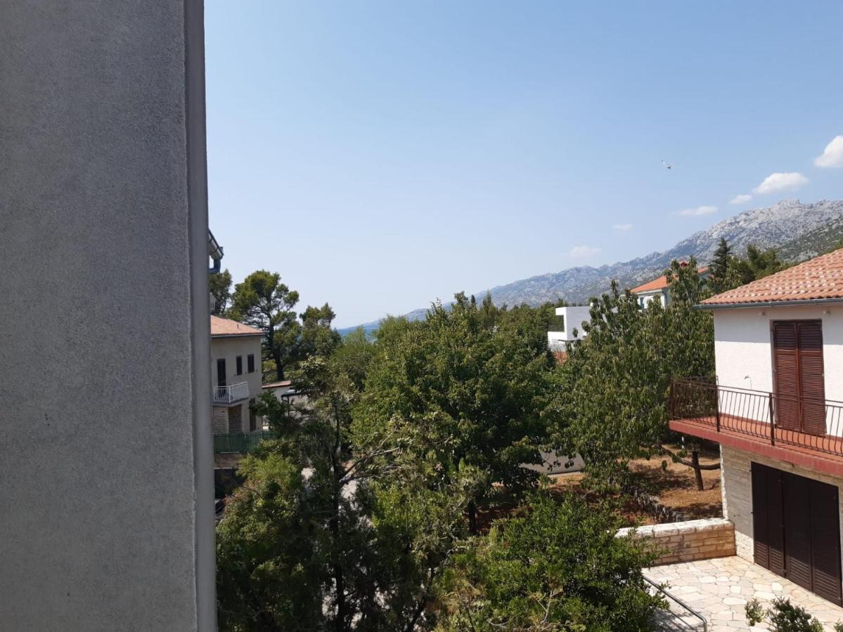 Apartmani I Sobe Grga Starigrad Paklenica Esterno foto