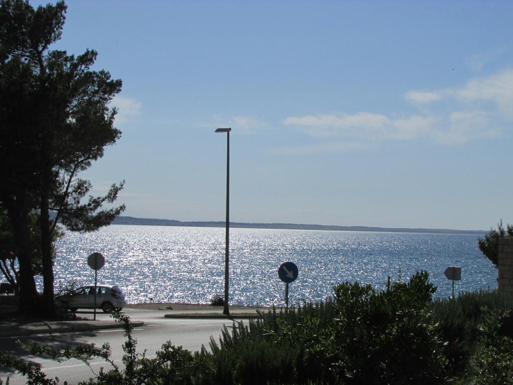 Apartmani I Sobe Grga Starigrad Paklenica Esterno foto