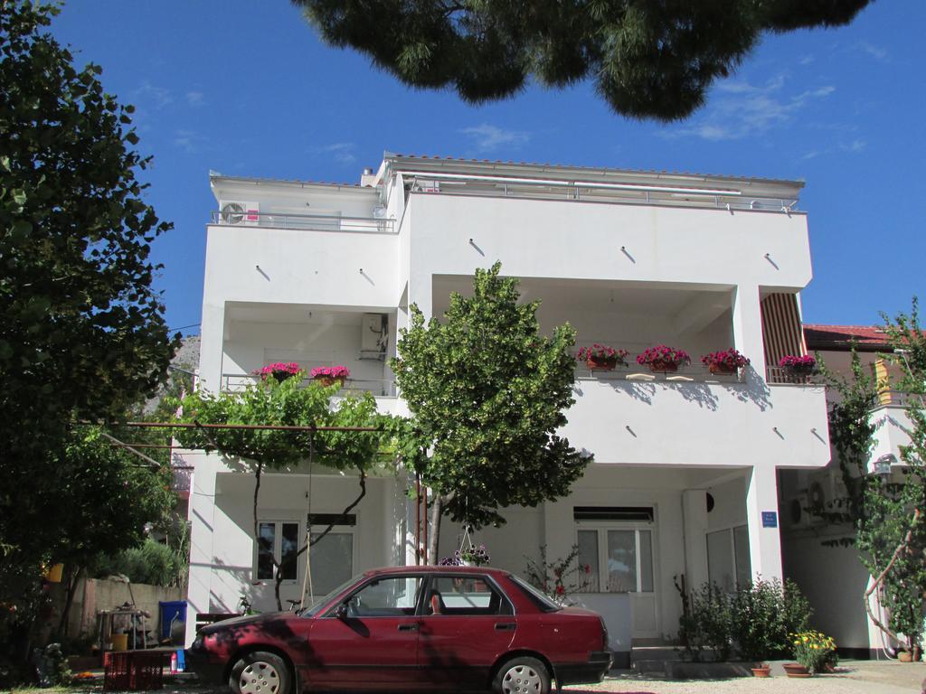 Apartmani I Sobe Grga Starigrad Paklenica Esterno foto